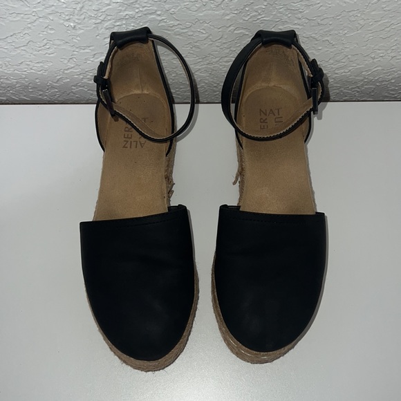 COPY - Naturalizer Black Platform Espadrilles - Picture 2 of 8